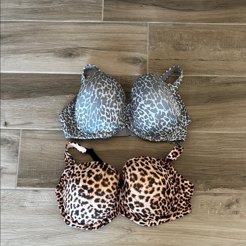 Lot of 2 Soma 42G Stunning Support Smooth Full Coverage bra